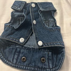NEW Adorable jean vest for x-small dog. Runs very small
